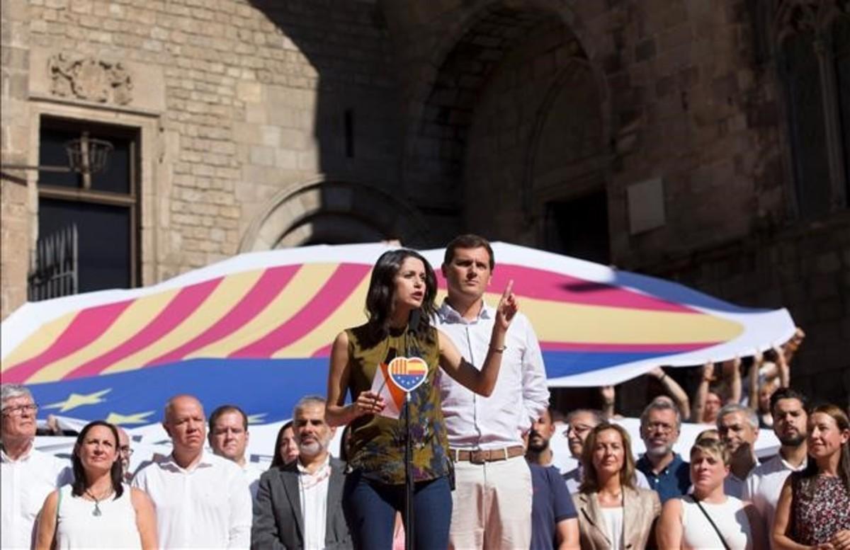 Albert Rivera e Inés Arrimadas en un acto en Barcelona este martes.