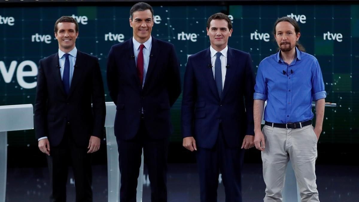 Mentides, estupidesa i valor Mentides, estupidesa i valor