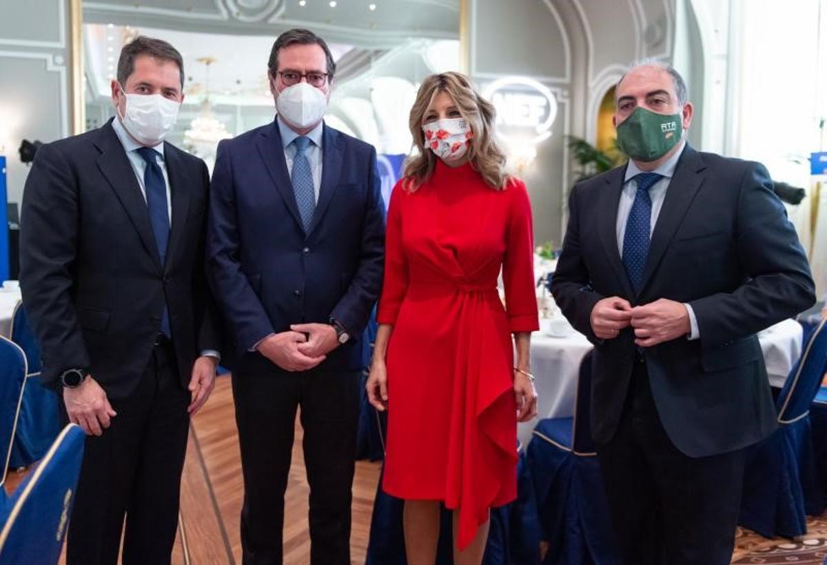 El Govern encara una dura negociació sobre la reforma laboral amb escàs marge de maniobra El Govern encara una dura negociació sobre la reforma laboral amb escàs marge de maniobra