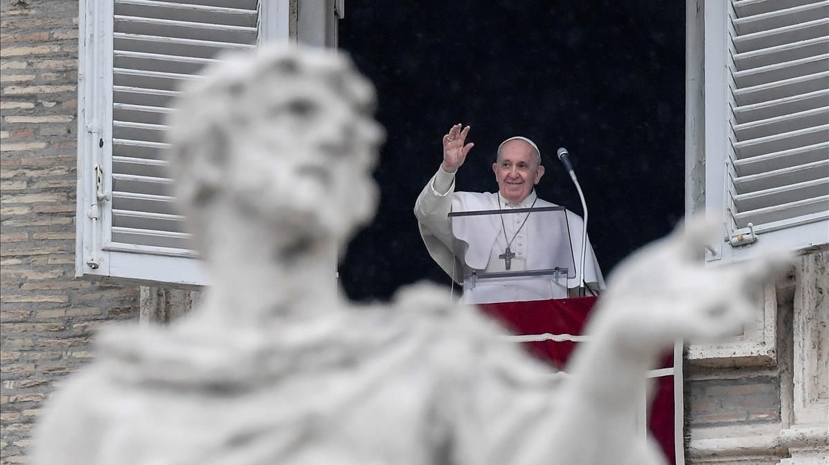Pope Francis waves from the window of the apostolic palace overlooking St Peter s Square during the weekly Angelus prayer on February 7 2021 in the Vatican during the Covid-19 pandemic (Photo by Filippo MONTEFORTE AFP) Pope Francis waves from the window of the apostolic palace overlooking St Peter s Square during the weekly Angelus prayer on February 7 2021 in the Vatican during the Covid-19 pandemic (Photo by Filippo MONTEFORTE AFP)