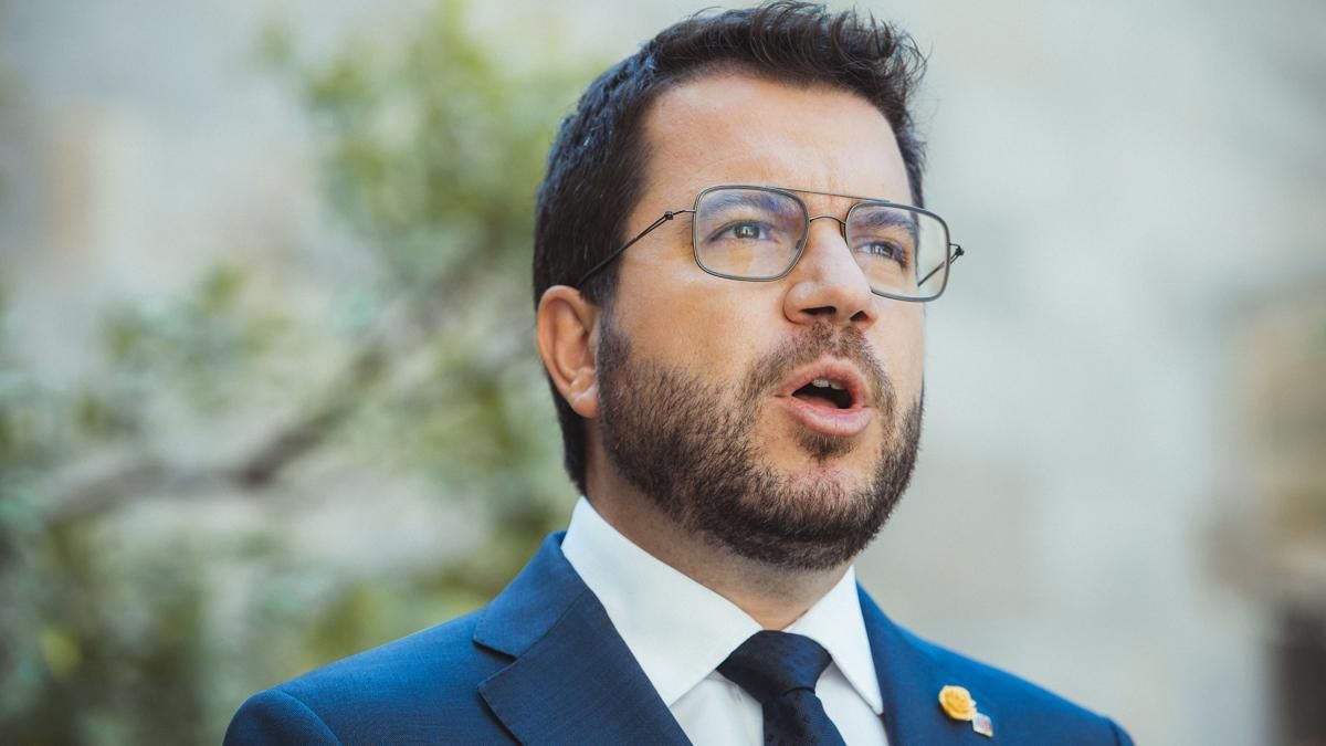 Pere Aragonès: «S’ha de posar fi a la repressió. Si volem guanyar no podem deixar ningú enrere» Pere Aragonès: «S’ha de posar fi a la repressió. Si volem guanyar no podem deixar ningú enrere»