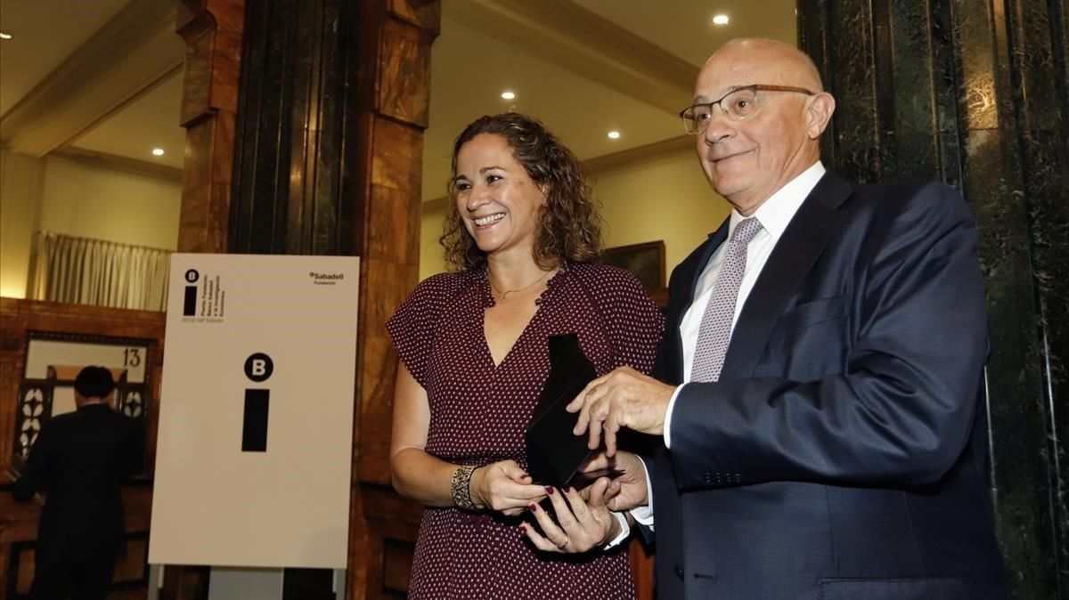 La Fundación Banc Sabadell premia a la economista Irma Clots Figueras La Fundación Banc Sabadell premia a la economista Irma Clots Figueras