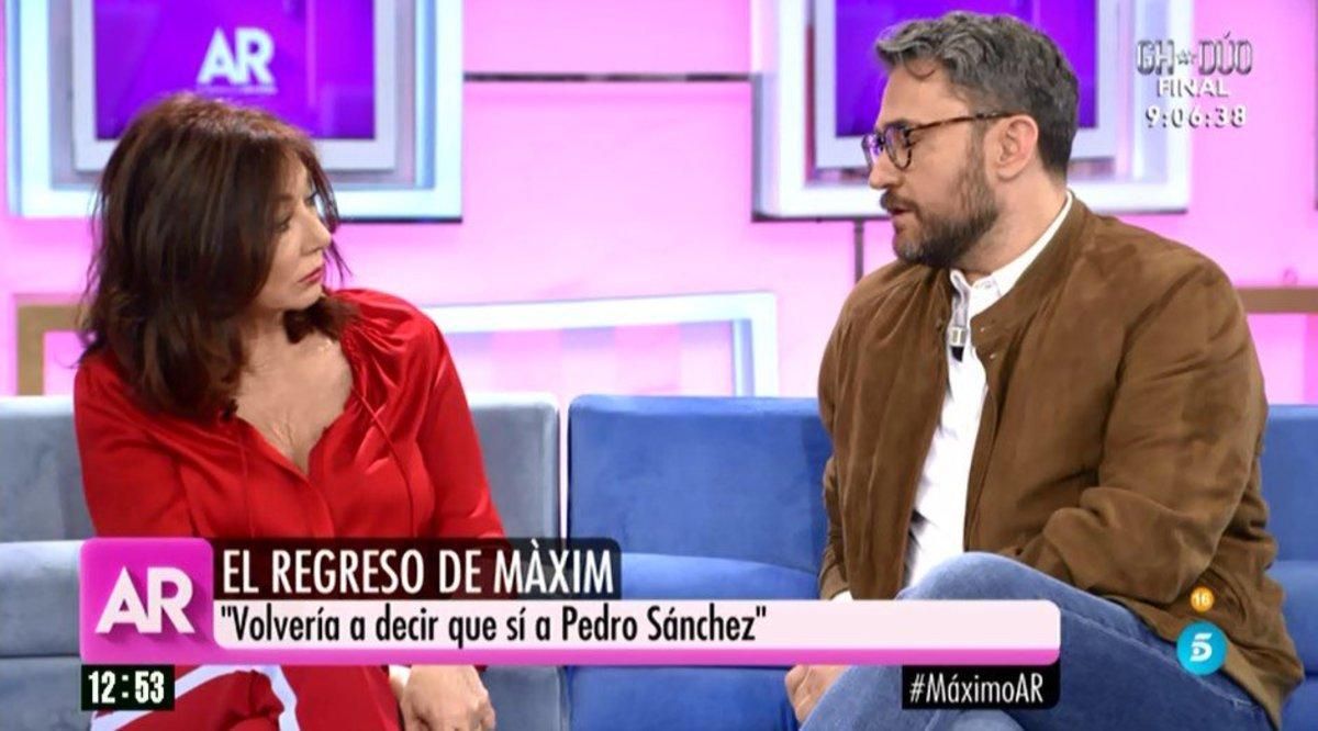 Un emocionado Màxim Huerta se reencuentra con Ana Rosa: "Fueron muy injustos contigo" Un emocionado Màxim Huerta se reencuentra con Ana Rosa: "Fueron muy injustos contigo"