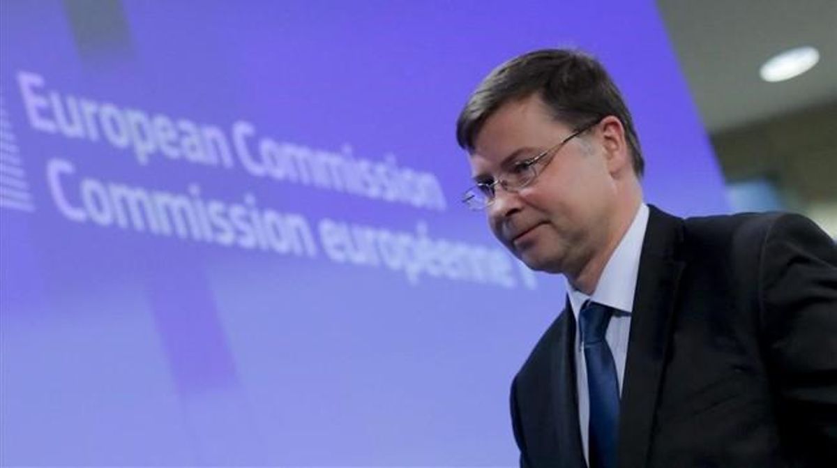 Valdis Dombrovskis, en una rueda de prensa en la sede de la Comisión Europea, el 27 de enero. Valdis Dombrovskis, en una rueda de prensa en la sede de la Comisión Europea, el 27 de enero.