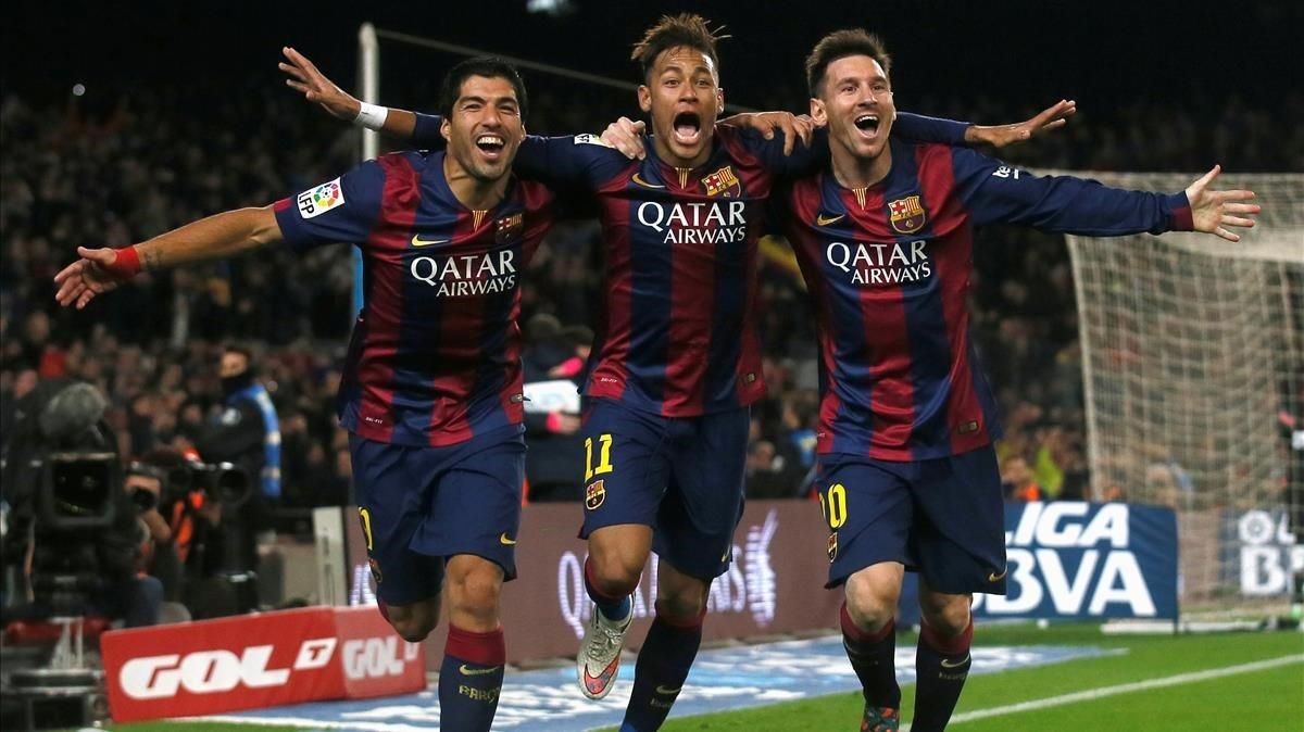 Suárez, Neymar y Messi celebran un gol al Atlético en enero del 2015. Suárez, Neymar y Messi celebran un gol al Atlético en enero del 2015.