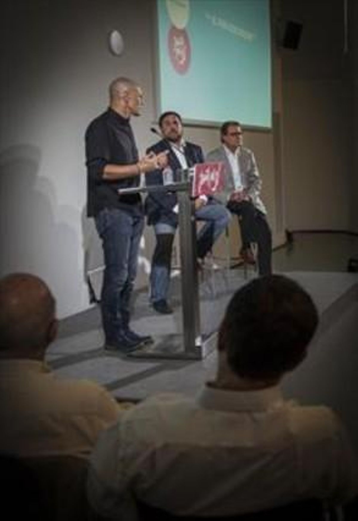 Romeva, junto a Junqueras y Mas, durante el acto de ayer en el CCCB. Romeva, junto a Junqueras y Mas, durante el acto de ayer en el CCCB.
