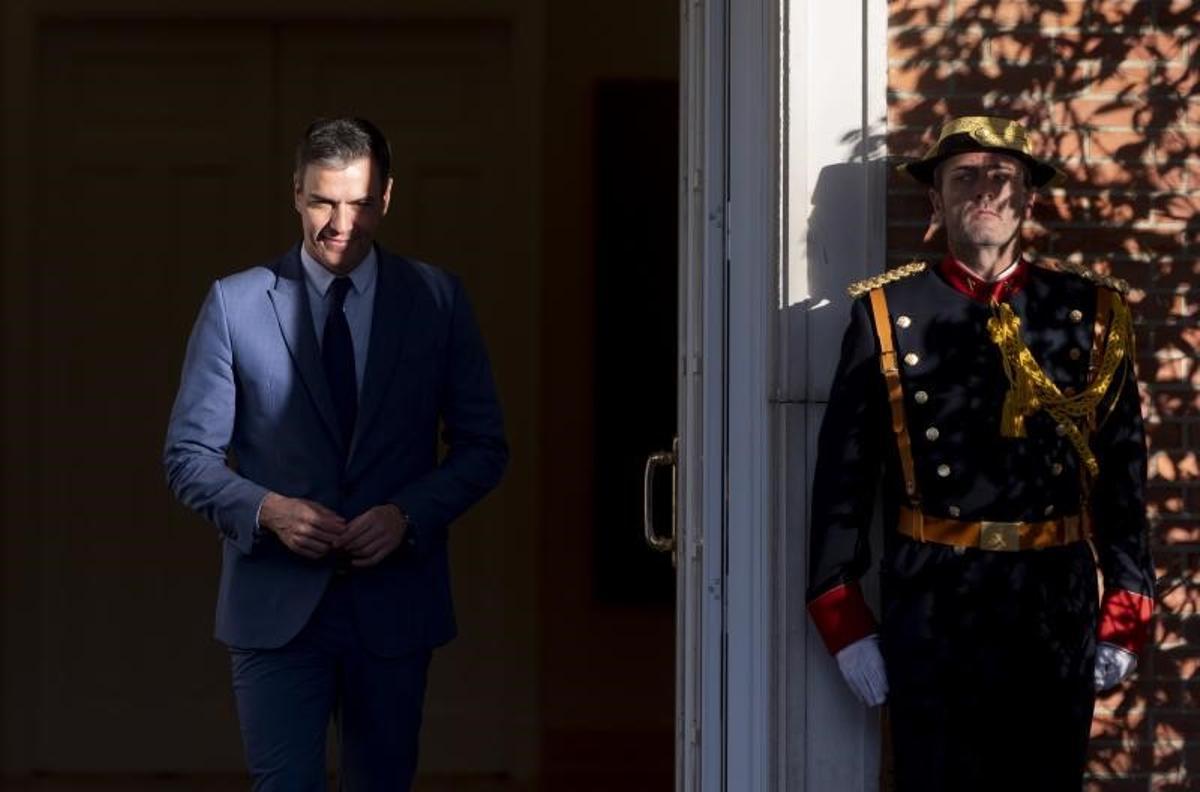 El presidente del Gobierno, Pedro Sánchez, a su llegada a un encuentro de trabajo con el primer ministro de Portugal, António Costa, en la Moncloa, el pasado 26 de mayo de 2022.
