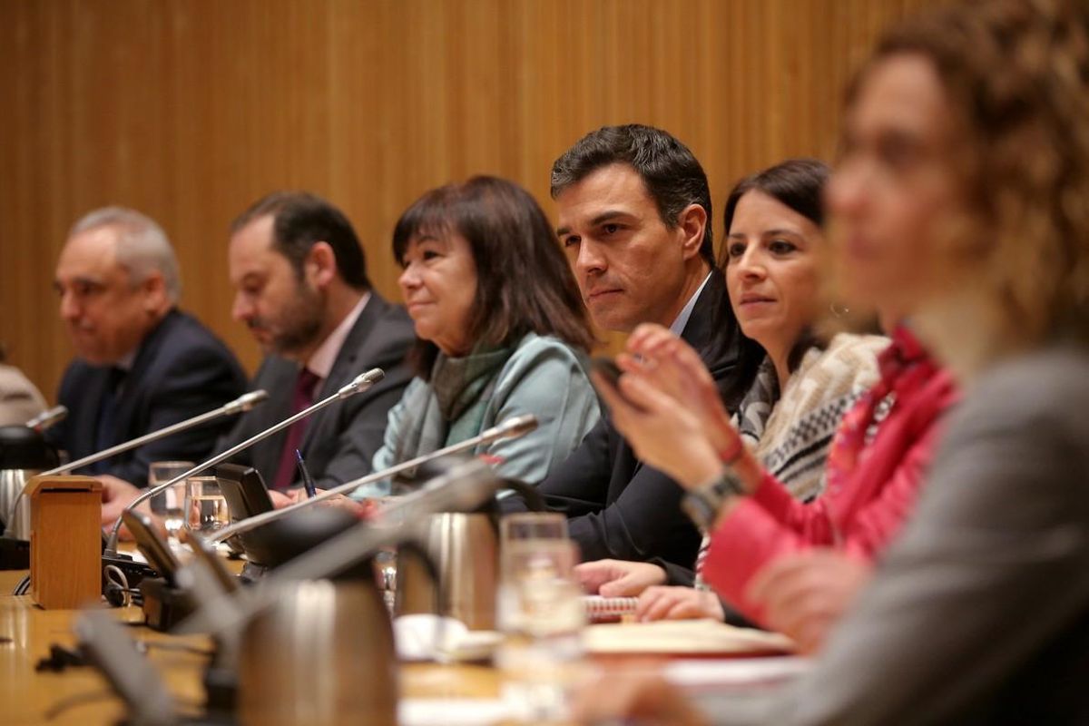 Pedro Sánchez en la reunión del grupo parlamentario del PSOE en el Congreso de los Diputados. Pedro Sánchez en la reunión del grupo parlamentario del PSOE en el Congreso de los Diputados.