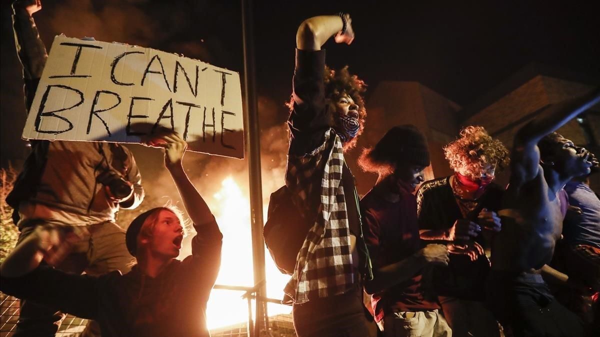 La nit i la protesta La nit i la protesta