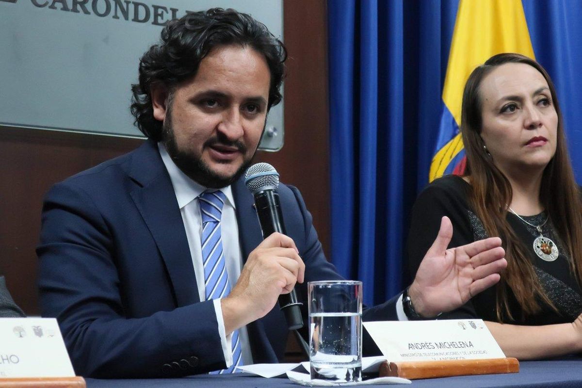 Ministro ecuatoriano de Telecomunicaciones, Andrés Michelena. Ministro ecuatoriano de Telecomunicaciones, Andrés Michelena.