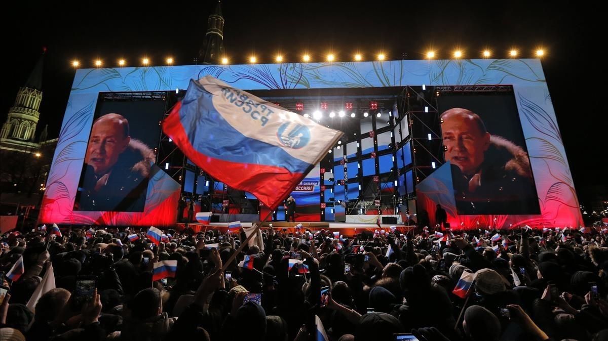 La participació supera les expectatives del Kremlin i l'oposició denuncia frau La participació supera les expectatives del Kremlin i l'oposició denuncia frau