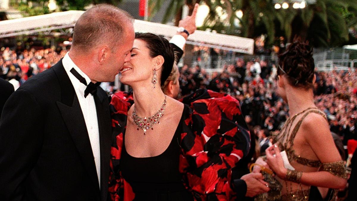 Demi Moore moves in with Bruce Willis and his wife to look after him ‘until the end’