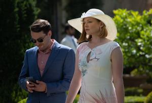 Kieran Culkin (Roman) y Sarah Snook (Shiv) en el capítulo final de la tercera temporada de ’Succession’.