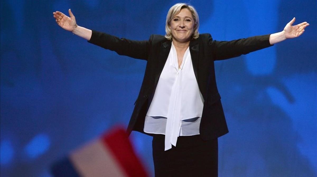 Marine Le Pen, en un mitin electoral. Marine Le Pen, en un mitin electoral.
