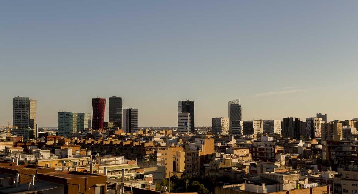 Panorámica de ’L’Hospitalet de Llobregat. Panorámica de ’L’Hospitalet de Llobregat.