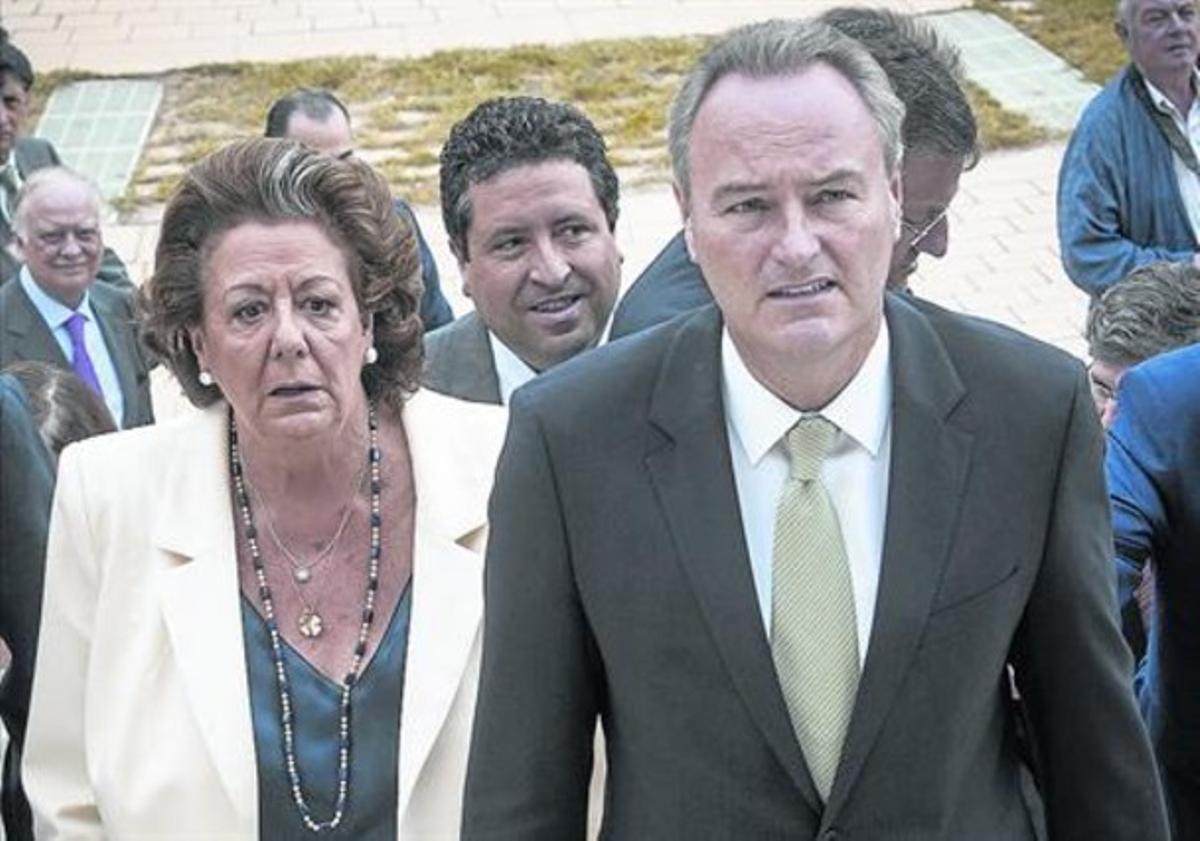 La alcaldesa Rita Barberá, y el presidente Alberto Fabra, el pasado lunes en Valencia. La alcaldesa Rita Barberá, y el presidente Alberto Fabra, el pasado lunes en Valencia.