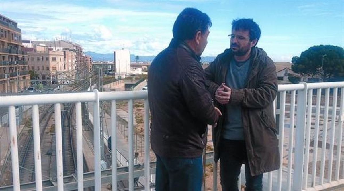 Jordi Évole habla con Jorge Álvarez, maquinista de los Ferrocarrils de la Generalitat Valenciana. Jordi Évole habla con Jorge Álvarez, maquinista de los Ferrocarrils de la Generalitat Valenciana.