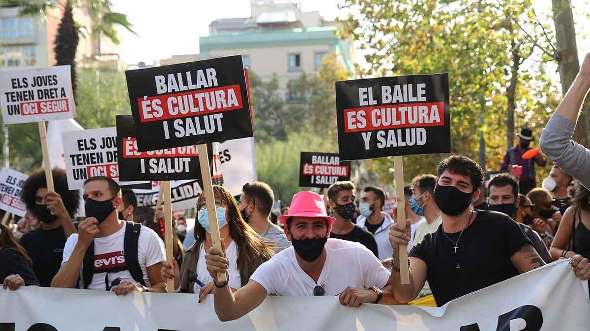 La patronal pide la apertura inmediata de pubs, bares musicales y discotecas en Catalunya La patronal pide la apertura inmediata de pubs, bares musicales y discotecas en Catalunya