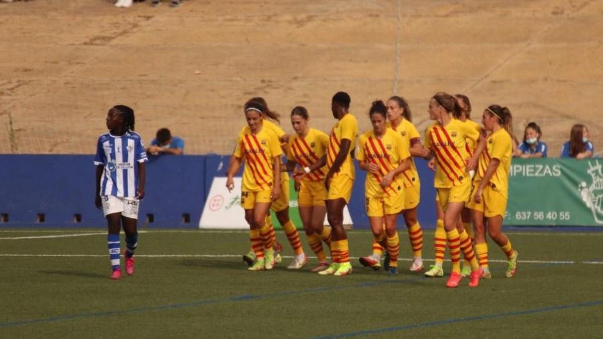 Las jugadoras del Barça celebran uno de los tantos en Huelva. Las jugadoras del Barça celebran uno de los tantos en Huelva.