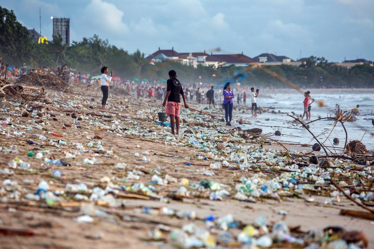 Segunda reunión mundial para acabar con la contaminación plástica: dos bandos enfrentados