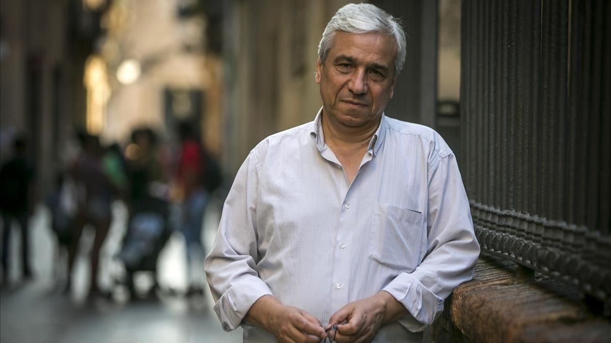 Iassín al Haj Saleh: "A Síria hi ha un genocidi amb patrocini internacional" Iassín al Haj Saleh: "A Síria hi ha un genocidi amb patrocini internacional"