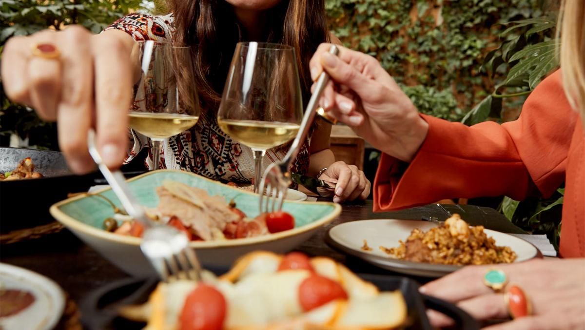 La Roca Village, un plan perfecto para los barceloneses que aúna compras y  gastronomía