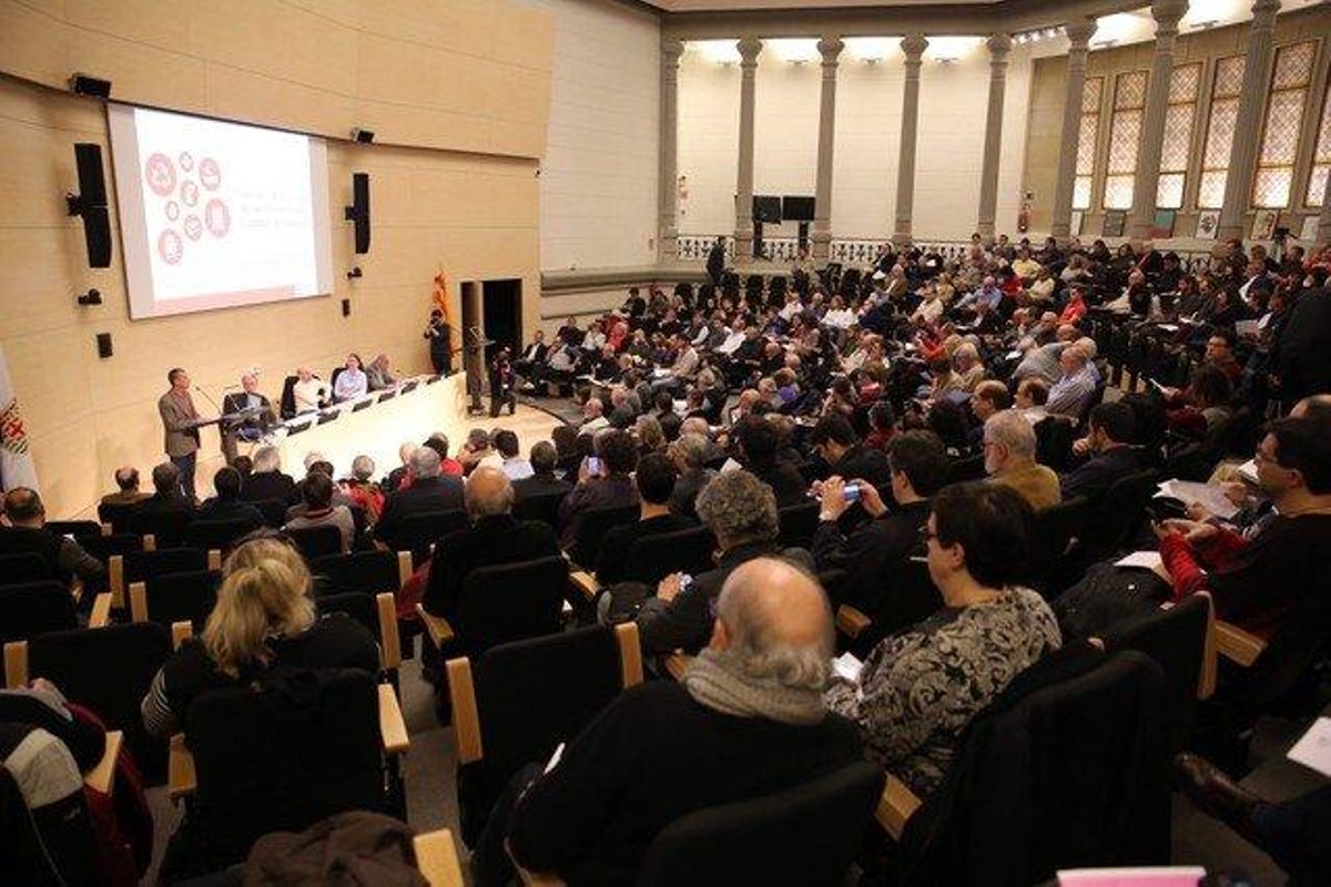 Presentación de la Convenció Constituent Ciutadana de Catalunya (CCCC) en el paraninfo de la facultad de Medicina de la Universitat de Barcelona, este sábado. Presentación de la Convenció Constituent Ciutadana de Catalunya (CCCC) en el paraninfo de la facultad de Medicina de la Universitat de Barcelona, este sábado.