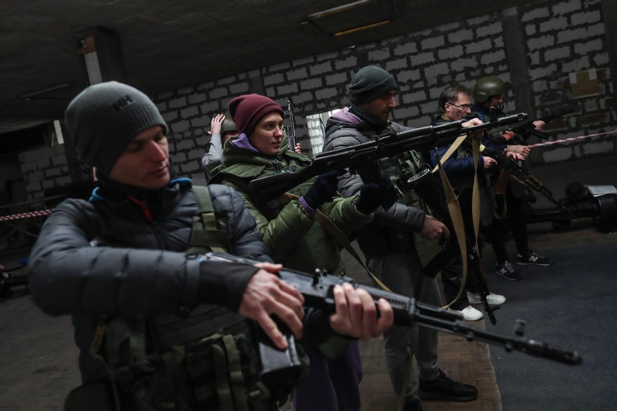 La Guerra de Ucrania: un negocio de más de 3.100 millones para los fabricantes de armas de EEUU