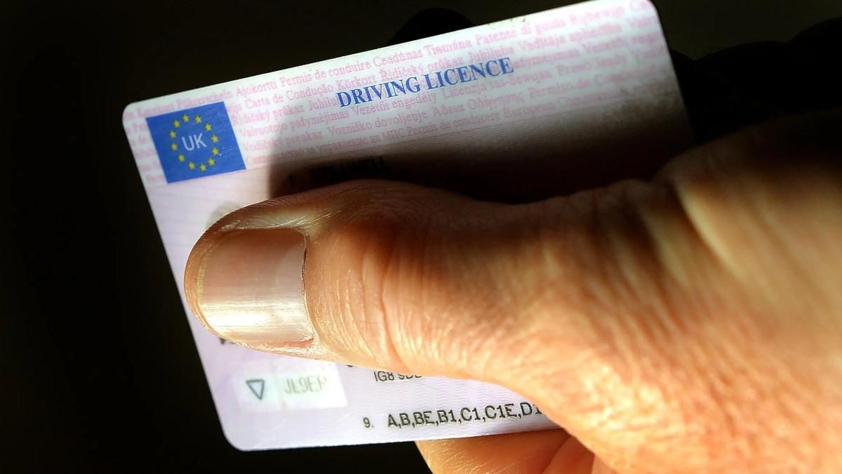 El Carnet B1 para jóvenes permitirá conducir desde los 16 años El Carnet B1 para jóvenes permitirá conducir desde los 16 años