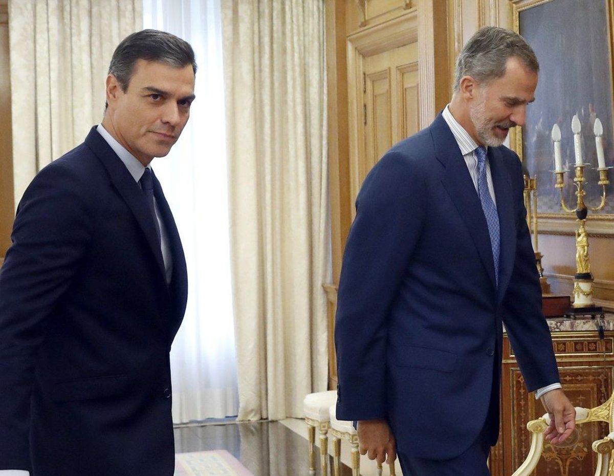 El Rey recibe al líder del PSOE, Pedro Sánchez, en la Zarzuela. El Rey recibe al líder del PSOE, Pedro Sánchez, en la Zarzuela.