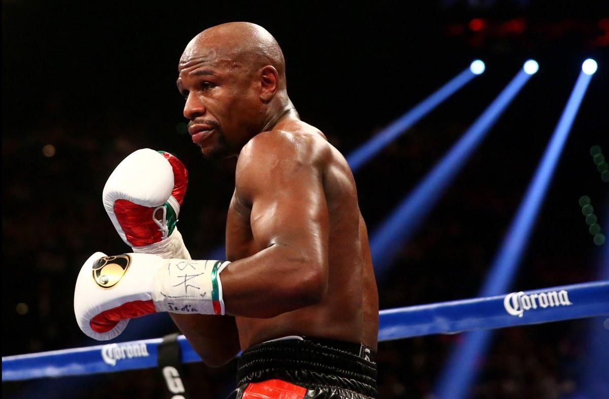 Foto del boxeador Floyd Mayweather en el ring. Foto del boxeador Floyd Mayweather en el ring.