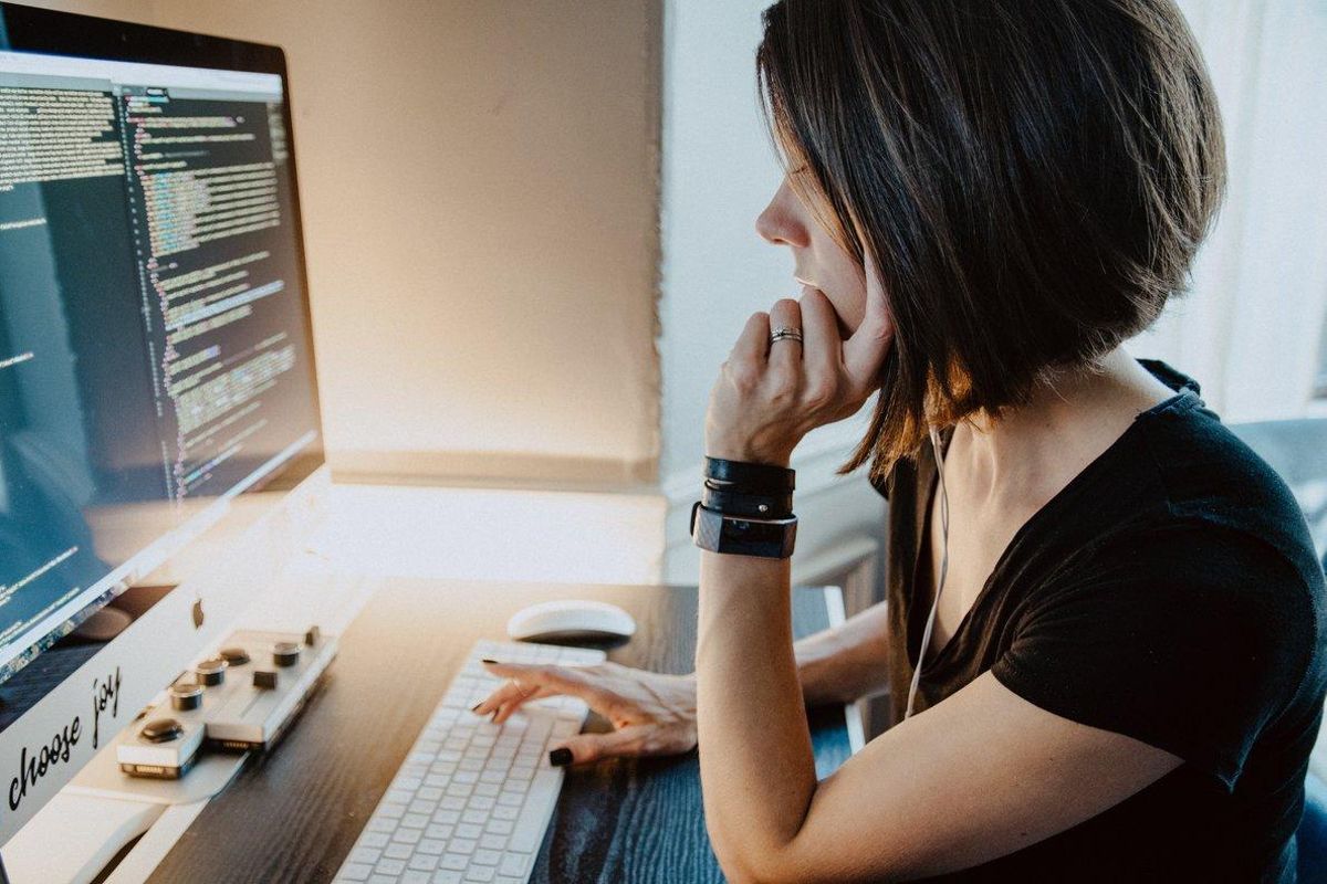 Las habilidades relacionadas con ciberseguridad, automatización de procesos y marketing son las que más se demandan. Las habilidades relacionadas con ciberseguridad, automatización de procesos y marketing son las que más se demandan.