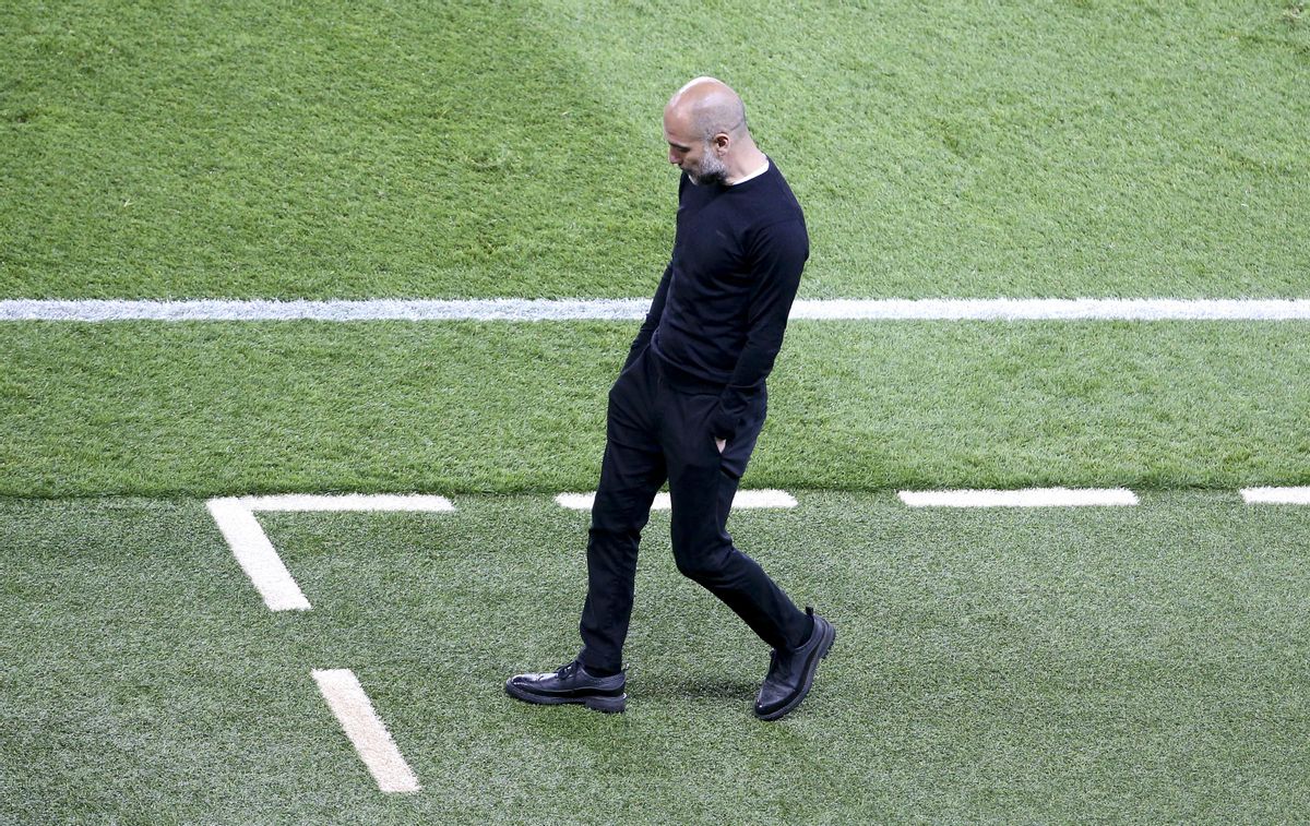 Pep Guardiola, en la Champions, en la zona técnica, en París. Pep Guardiola, en la Champions, en la zona técnica, en París.