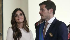 Sara Carbonero e Iker Casillas, en el acto de entrega al futbolista de la Gran Cruz de la Orden del Mérito Deportivo, en la Moncloa, en octubre del 2015.