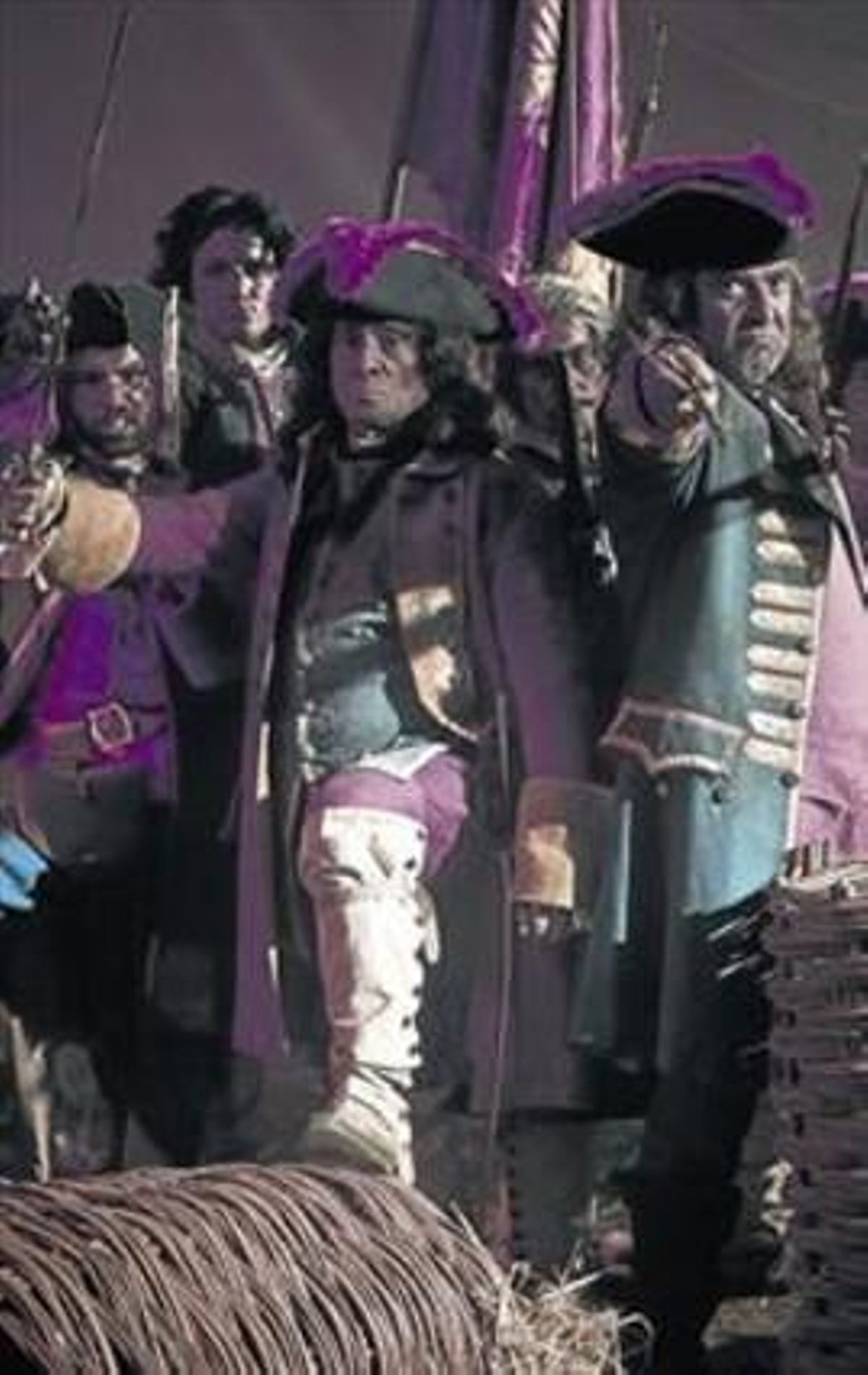Lluís Marco (Casanova) y Pere Arquillué (Villarroel), en el documental. Lluís Marco (Casanova) y Pere Arquillué (Villarroel), en el documental.