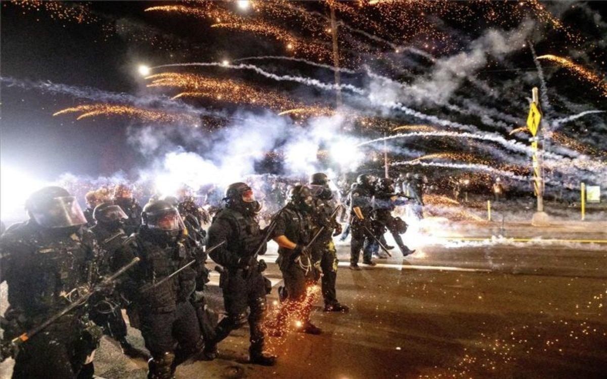 Enfrentamientos con la Policía de Portland, Estados Unidos.