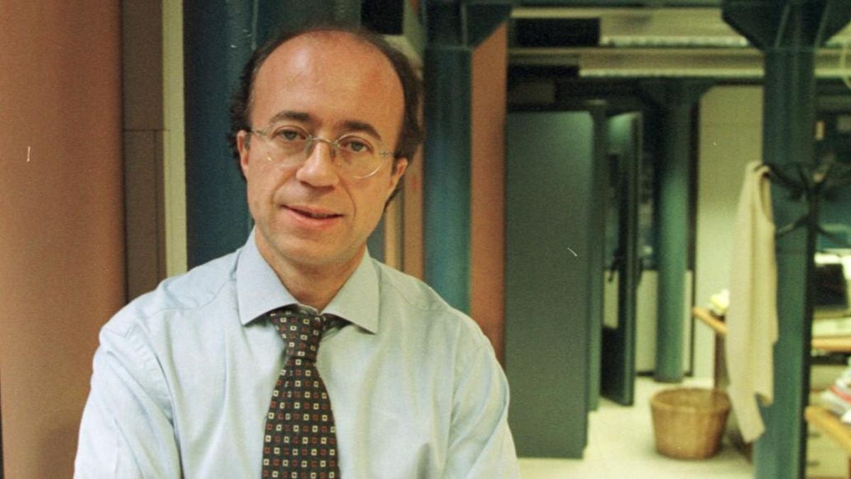 Javier de las Muelas, a mediados de los años 90. Javier de las Muelas, a mediados de los años 90.