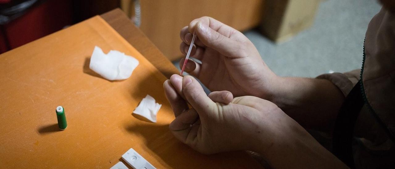 “Creo que llegará antes la cura que la vacuna del VIH;  muchas cosas «