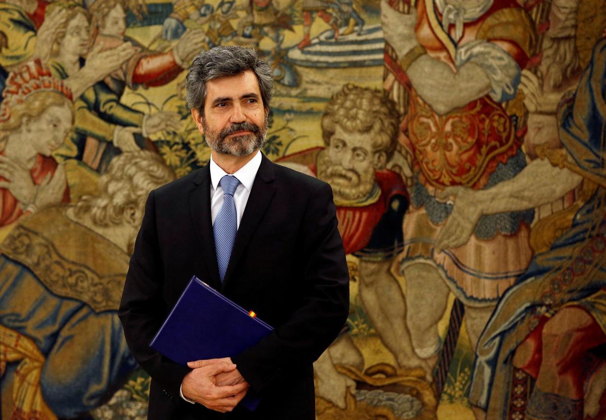 Lesmes formaliza su dimisión con sendas cartas al Gobierno y el Rey