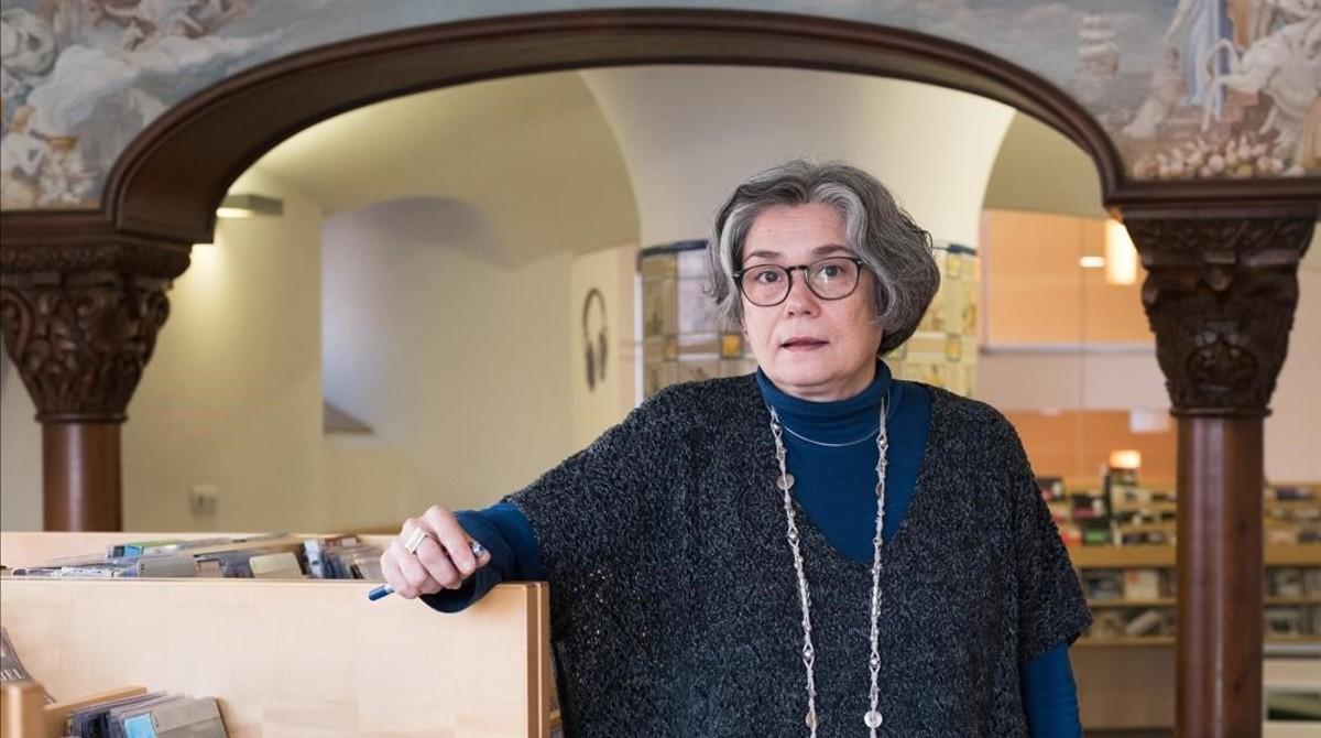 Anna Saumell, directora de la Biblioteca Horta - Can Mariner, en la masía donde está esta sala de lectura. Anna Saumell, directora de la Biblioteca Horta - Can Mariner, en la masía donde está esta sala de lectura.