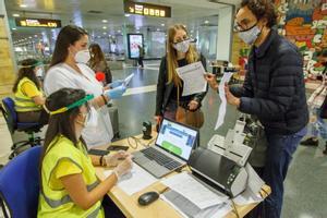 Brussel·les proposa estendre el passaport covid fins al juny del 2023
