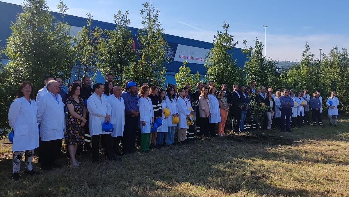 Acto de celebración del 80 aniversario de Bayer en La Felguera (Asturias). Acto de celebración del 80 aniversario de Bayer en La Felguera (Asturias).