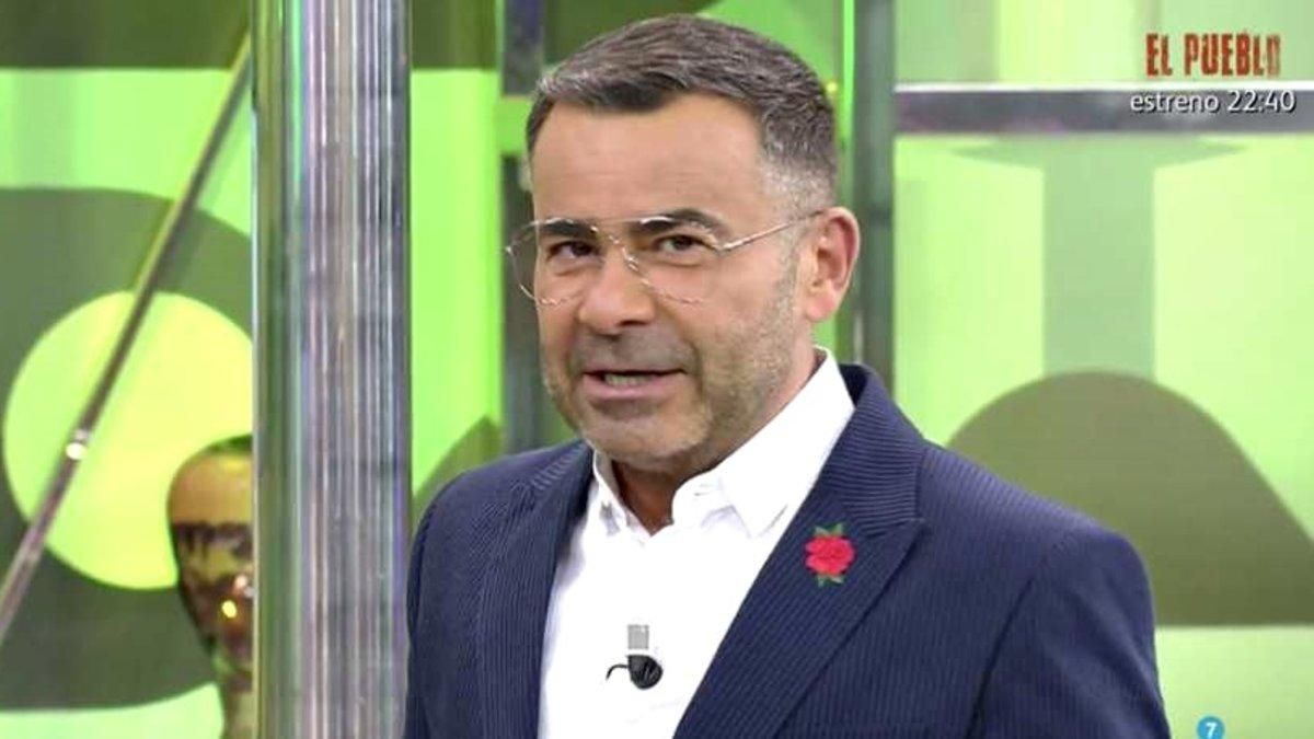 Telecinco amplía su frutería vespertina y estrena el lunes por sorpresa 'Sálvame cereza' Telecinco amplía su frutería vespertina y estrena el lunes por sorpresa 'Sálvame cereza'