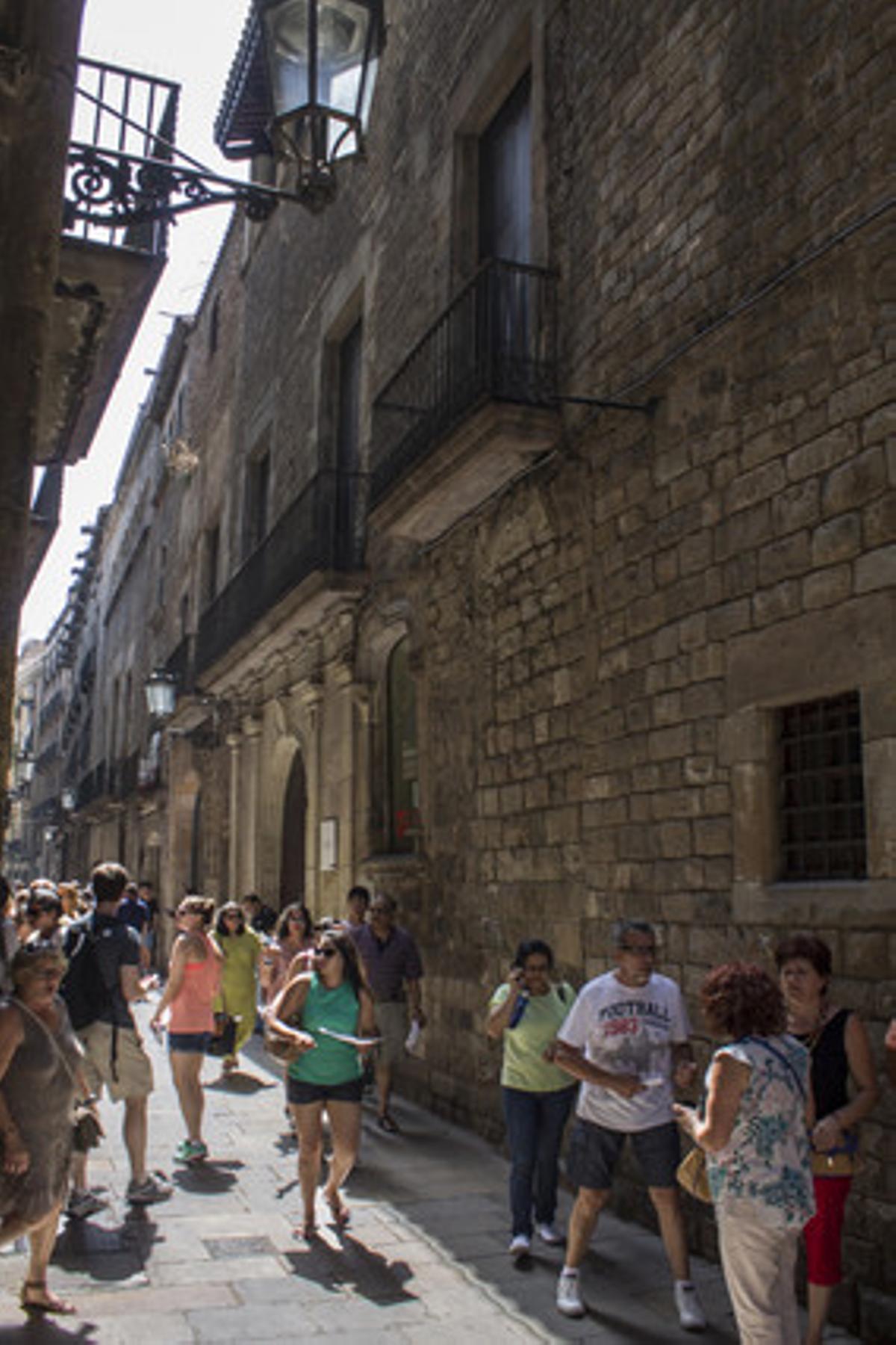 El Palau Nadal y el del Marquès de Llió cobijan el Museu de Cultures del Món en la calle de Montcada, en el barrio del Born.