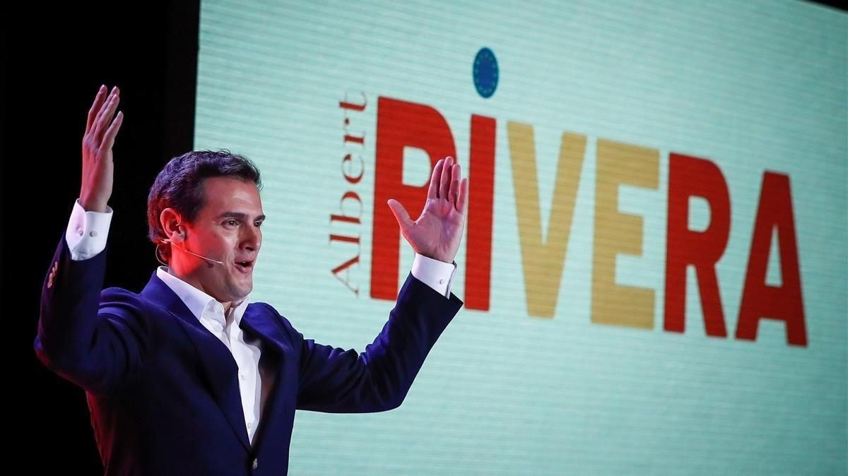 Albert Rivera, durante la presentación de su candidatura a la Presidencia del Gobierno, el pasado día 10. Albert Rivera, durante la presentación de su candidatura a la Presidencia del Gobierno, el pasado día 10.