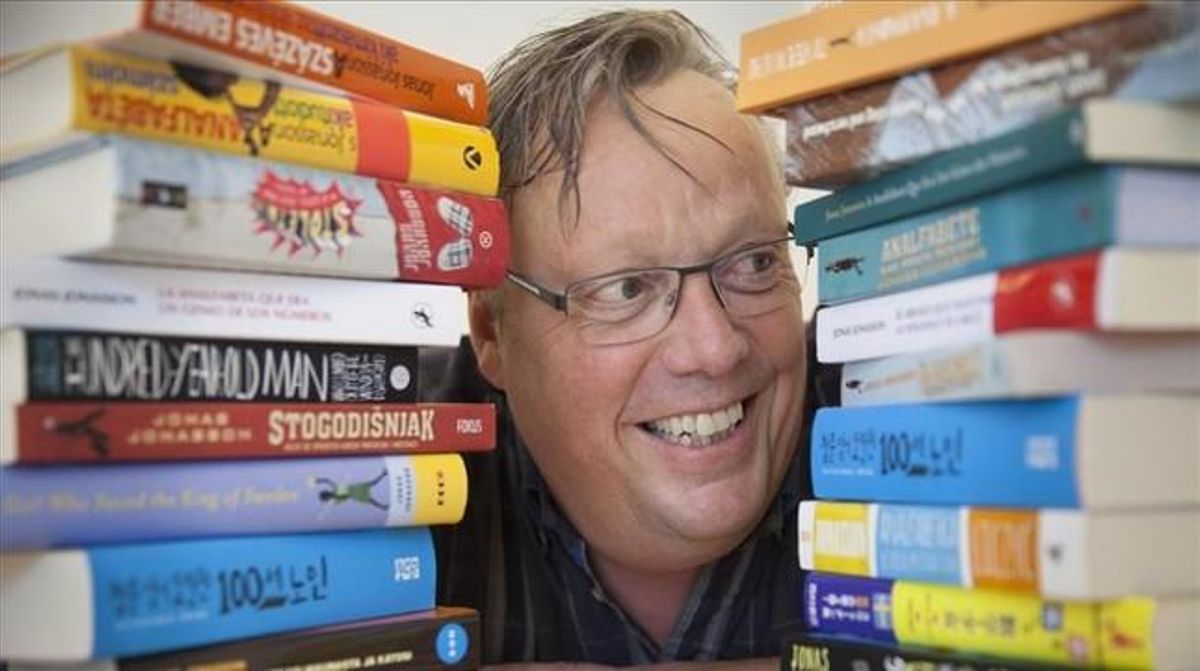 Jonas Jonasson retrata a un asesino Jonas Jonasson retrata a un asesino