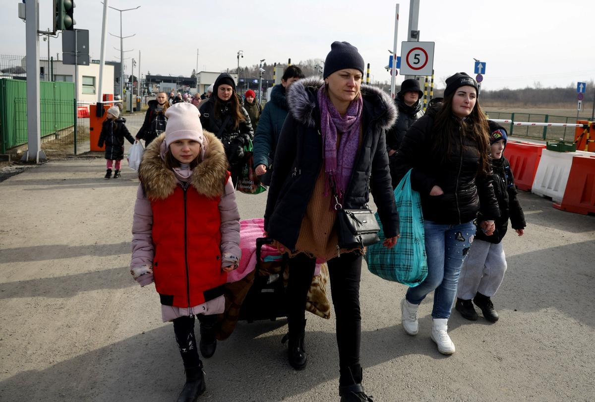 Polonia recibe a unos 115.000 refugiados ucranianos