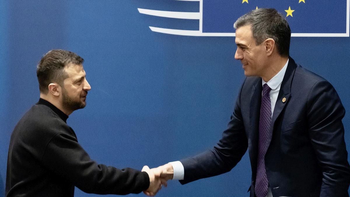 La Unión Europea arropa a Zelenski en el "camino a casa" de Ucrania
