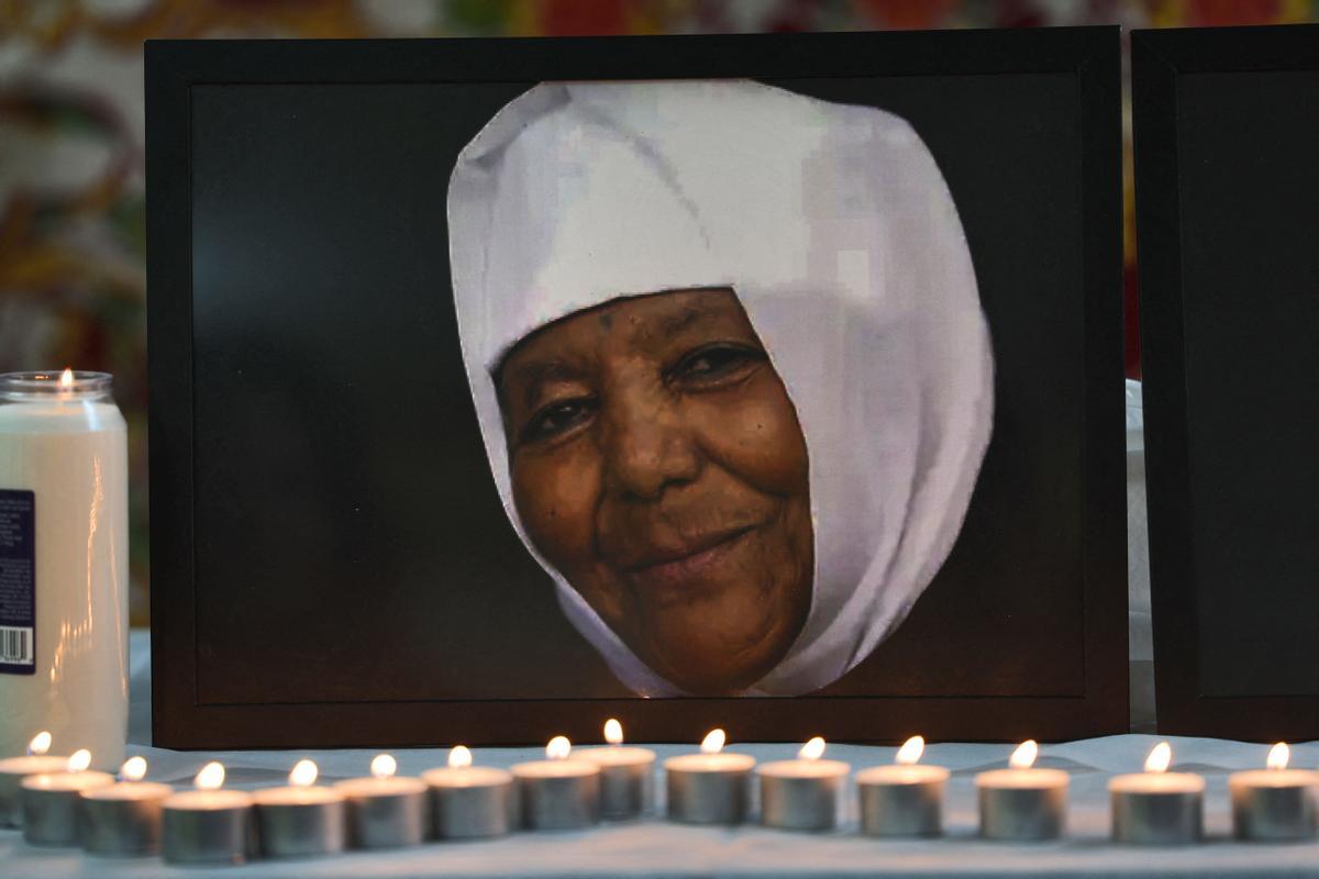 Velatorio por la muerte de la monja pianista etíope Emahoy Tsegué-Maryam Guèbrou en Jerusalén