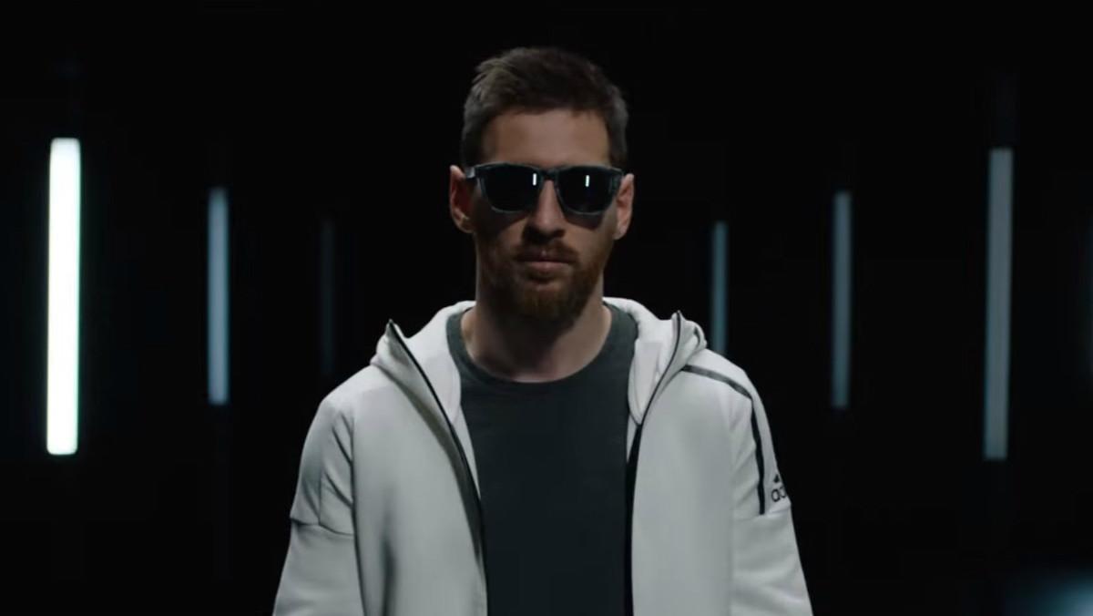 Unidad proporcionar moderadamente Messi, imagen de una nueva línea de gafas de sol